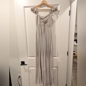 Carly Jean Los Angeles Light Gray Maxi Dress
